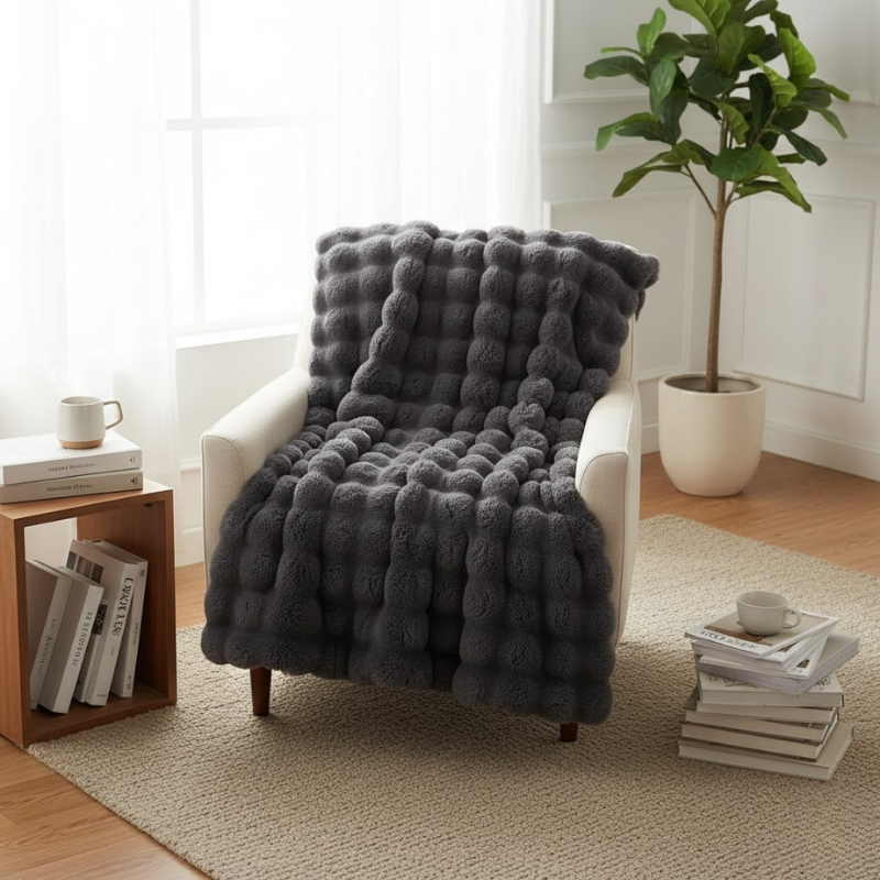 Warme und flauschige karierte Kuscheldecke – Komfort zum Verlieben