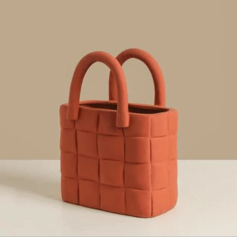 Handgefertigte, strukturierte Vase – Stilvolles Dekorationselement für Innenräume